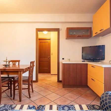Suite Con 2 Balconi - 6 Guest Prato  Esterno foto